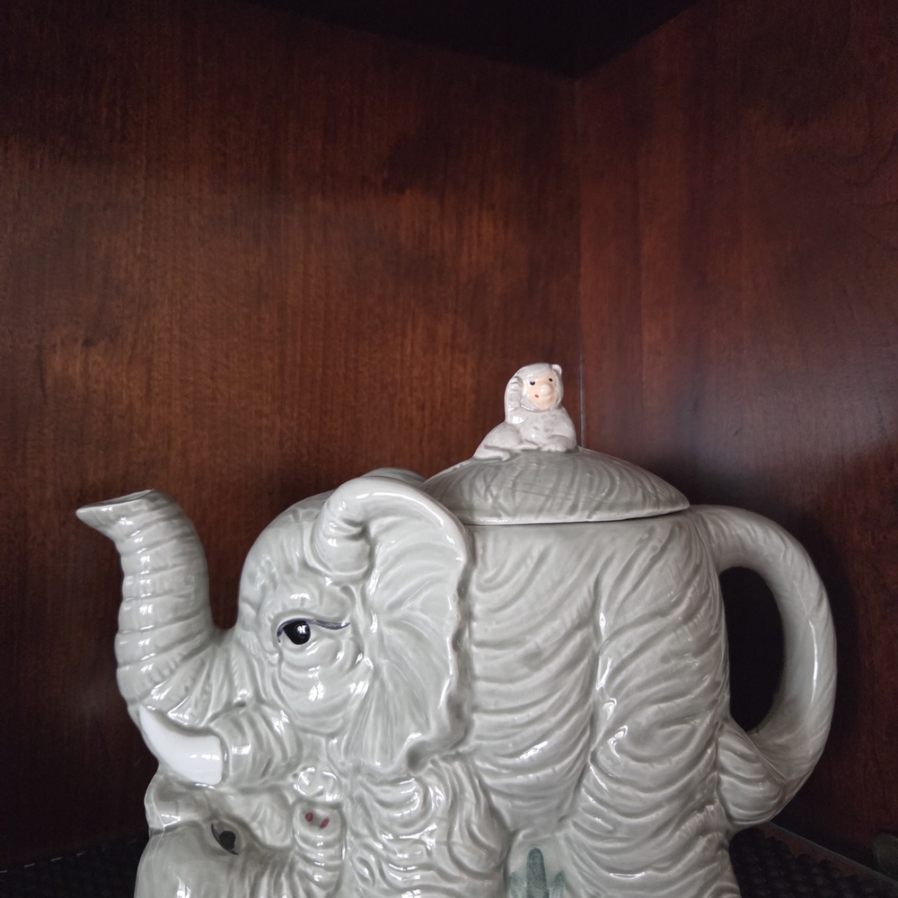 Elephant Ceramic Teapot with Monkey Lid
